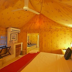 Luxury A or C Family Room Tent	